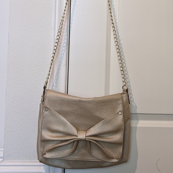 Sam & Libby Handbags - Sam & Libby gold crossbody bow purse